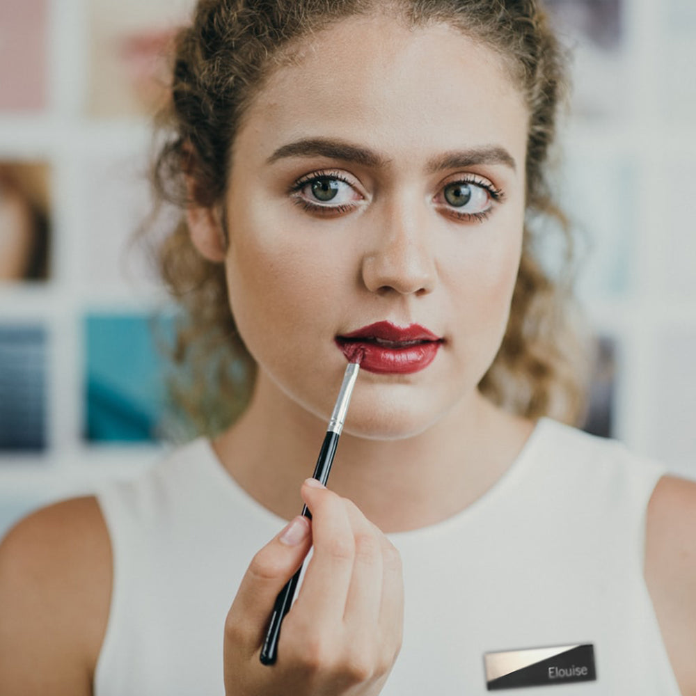 Three Reasons Why Salon Uniform Is Important Focus Uniforms three-reasons-why-salon-uniform-is-important-focus-uniforms